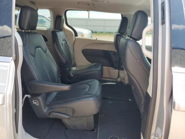 Photo 11 from auction – 2017 CHRYSLER PACIFICA T with VIN 2C4RC1BG9HR683414