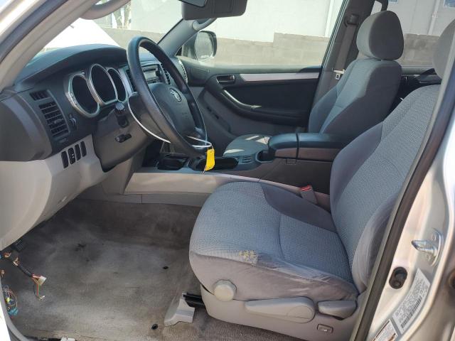 Photo 7 from auction – 2005 TOYOTA 4RUNNER SR with VIN JTEBT14R950047013