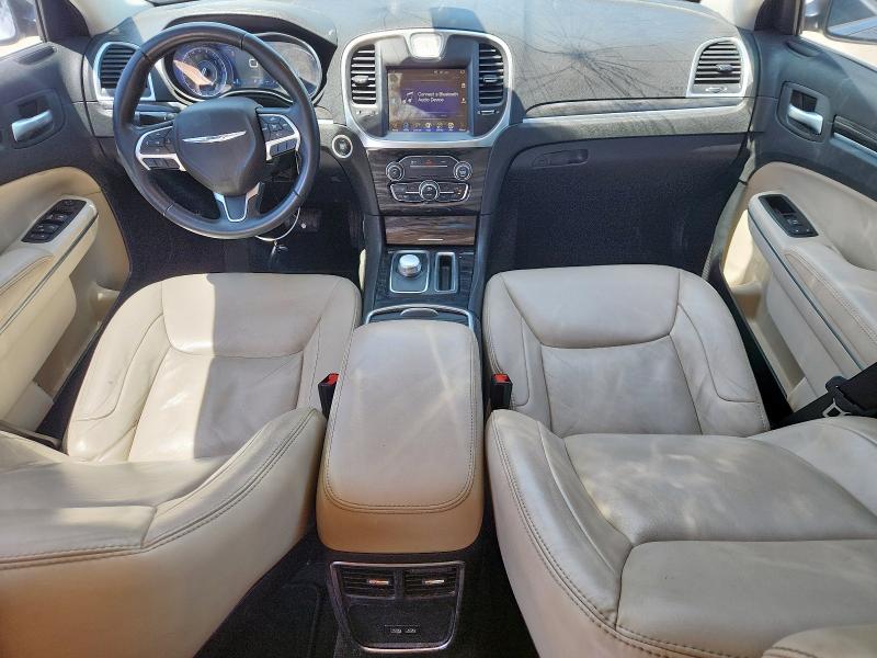 Foto 8 de la subasta – 2016 CHRYSLER 300 LIMITE con VIN 2C3CCAAG9GH141472