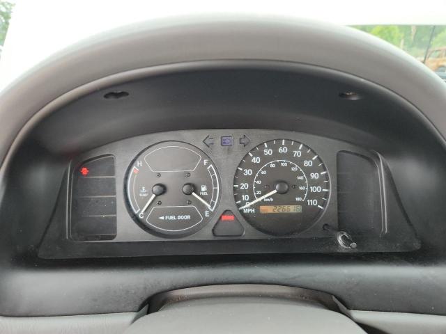Photo 9 from auction – 2002 TOYOTA COROLLA CE with VIN 2T1BR12E02C573468