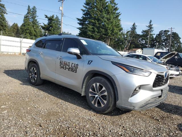 Foto 4 de la subasta – 2021 TOYOTA HIGHLANDER con VIN 5TDHBRCH3MS533546