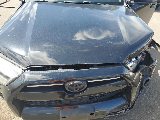 Photo 12 from auction – 2021 TOYOTA 4RUNNER SR with VIN JTEMU5JR9M5952564