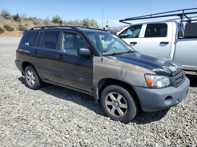 Photo 4 from auction – 2004 TOYOTA HIGHLANDER with VIN JTEEP21A040016088
