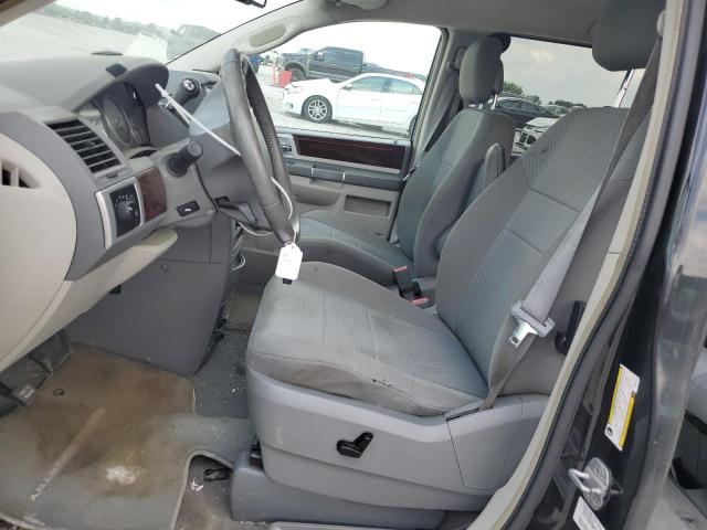 Photo 7 from auction – 2010 CHRYSLER TOWN & COU with VIN 2A4RR5DX8AR442916