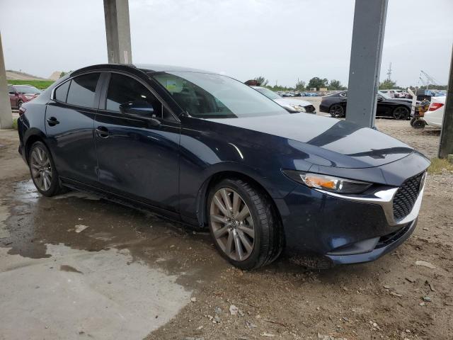 Photo 4 from auction – 2020 MAZDA 3 SELECT with VIN 3MZBPACLXLM125408