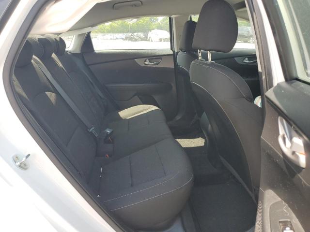 Photo 10 from auction – 2021 KIA FORTE FE with VIN 3KPF24AD1ME331180