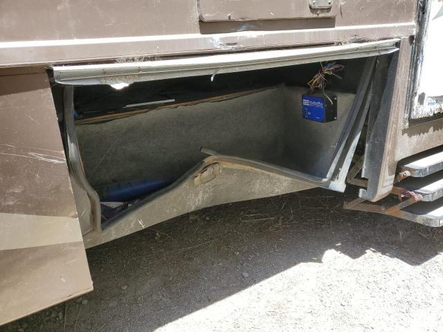 Photo 9 from auction – 2003 NEWB MOTORHOME CHASSIS W22 with VIN 5B4MP67G133366576