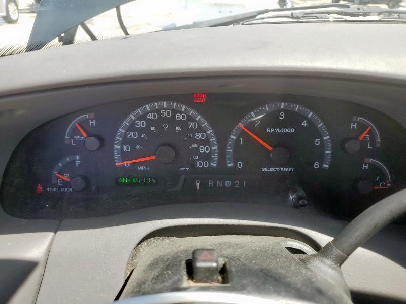 Photo 9 from auction – 2003 FORD F150 with VIN 1FTRX17253NA73579