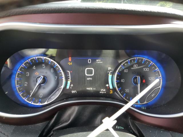 Photo 9 from auction – 2017 CHRYSLER PACIFICA L with VIN 2C4RC1GG2HR528325