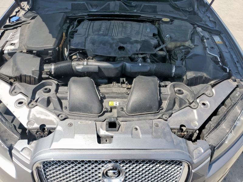 Photo 11 from auction – 2013 JAGUAR XF with VIN SAJWJ0EF0D8S80998