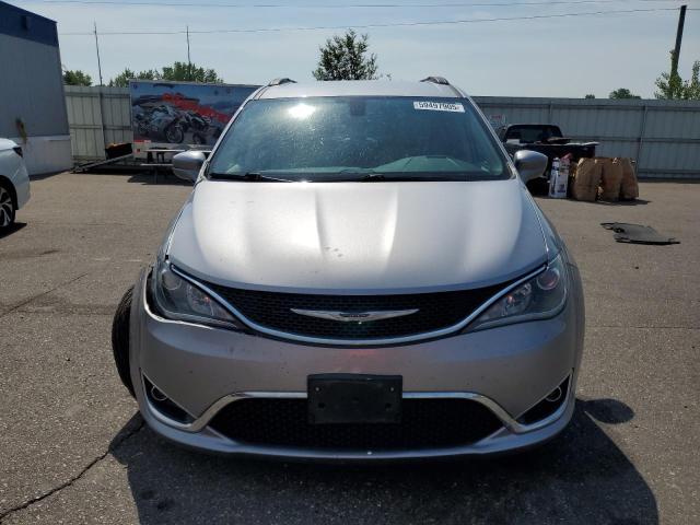 Photo 5 from auction – 2017 CHRYSLER PACIFICA T with VIN 2C4RC1BG7HR533558