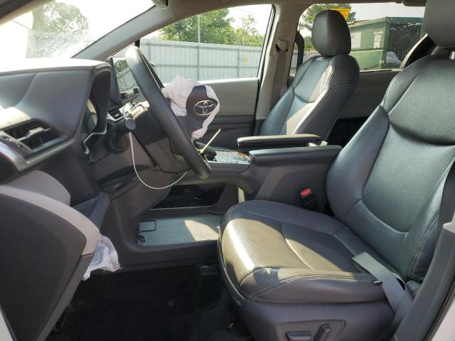 Photo 7 from auction – 2021 TOYOTA SIENNA LE with VIN 5TDBSKFC2MS020883
