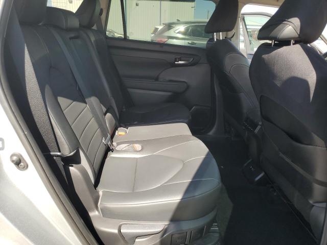 Photo 11 from auction – 2021 TOYOTA HIGHLANDER with VIN 5TDHBRCH6MS025023