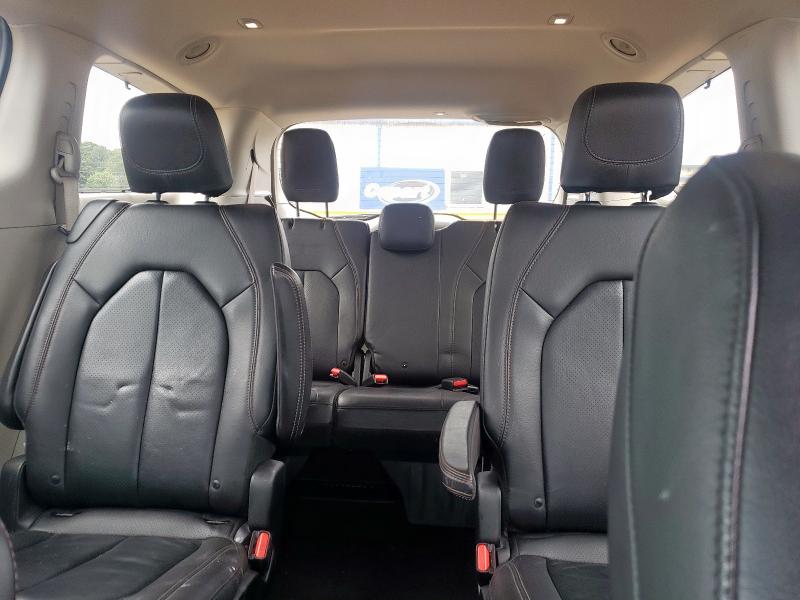 Photo 10 from auction – 2019 CHRYSLER PACIFICA T with VIN 2C4RC1BG6KR547975