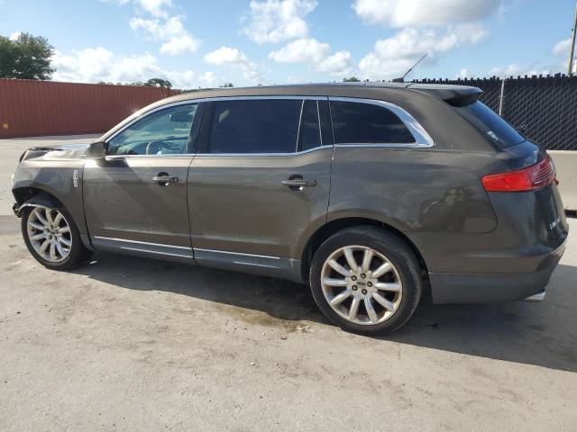 Photo 2 from auction – 2011 LINCOLN MKT with VIN 2LMHJ5FR7BBJ53351