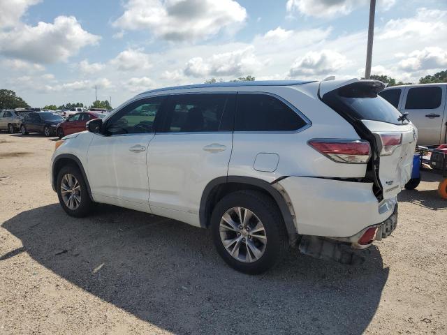 Photo 2 from auction – 2015 TOYOTA HIGHLANDER with VIN 5TDKKRFH1FS068267