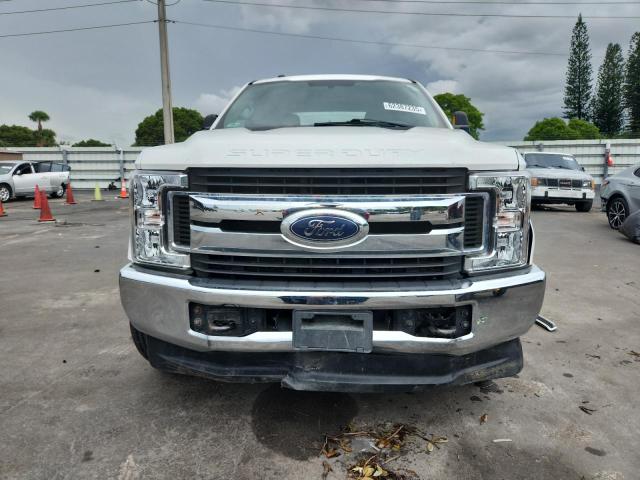 Photo 5 from auction – 2017 FORD F350 SUPER with VIN 1FT8W3BT2HED00406