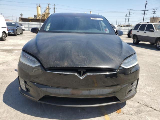 Photo 5 from auction – 2018 TESLA MODEL X with VIN 5YJXCDE47JF081218