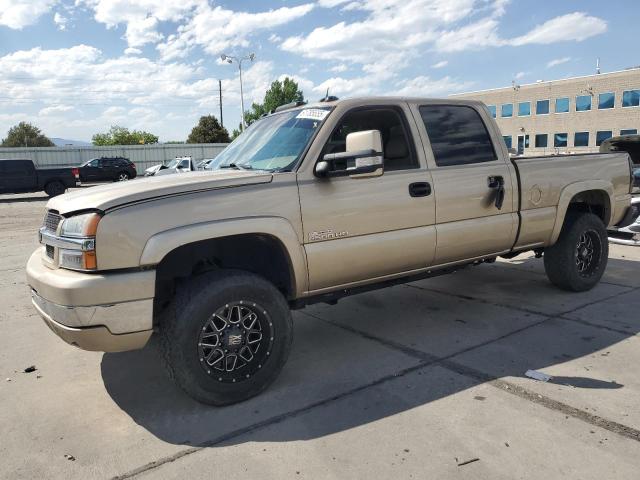 CHEVROLET SILVERADO 2004 with VIN 1GCHK23284F217630 - Photo from auction