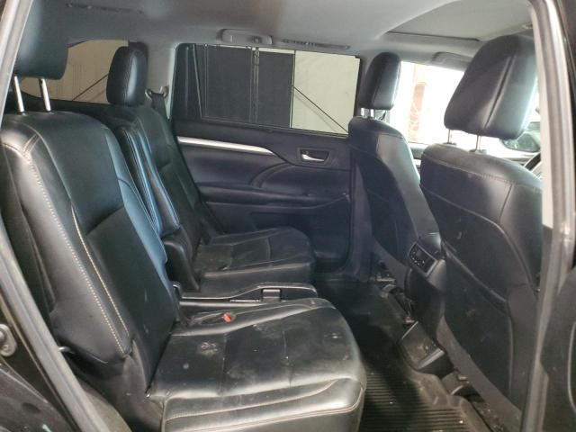 Photo 11 from auction – 2018 TOYOTA HIGHLANDER with VIN 5TDJZRFH7JS880771