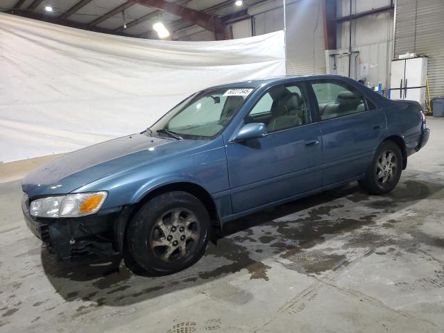 TOYOTA CAMRY LE 2001 with VIN 4T1BF22K31U957911 - Photo from auction
