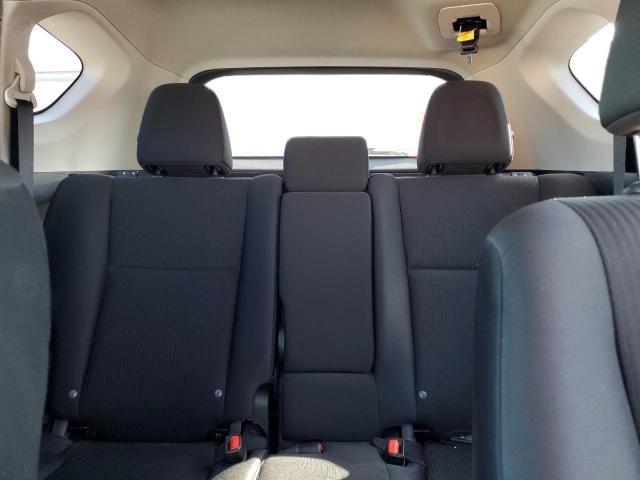 Photo 10 from auction – 2018 TOYOTA RAV4 LE with VIN 2T3BFREV7JW723969