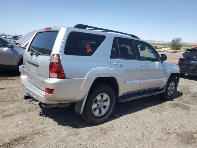 Photo 3 from auction – 2005 TOYOTA 4RUNNER SR with VIN JTEBT14R950047013