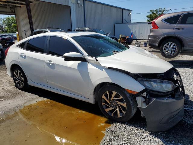 Photo 4 from auction – 2017 HONDA CIVIC EX with VIN 2HGFC2F78HH507030