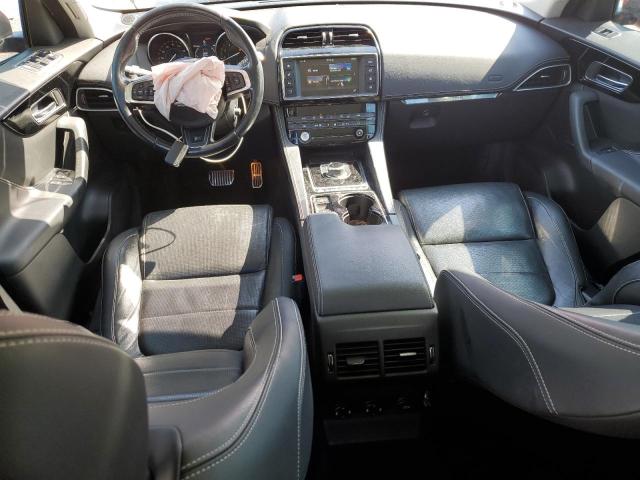 Photo 8 from auction – 2017 JAGUAR F-PACE R - with VIN SADCL2BVXHA062704