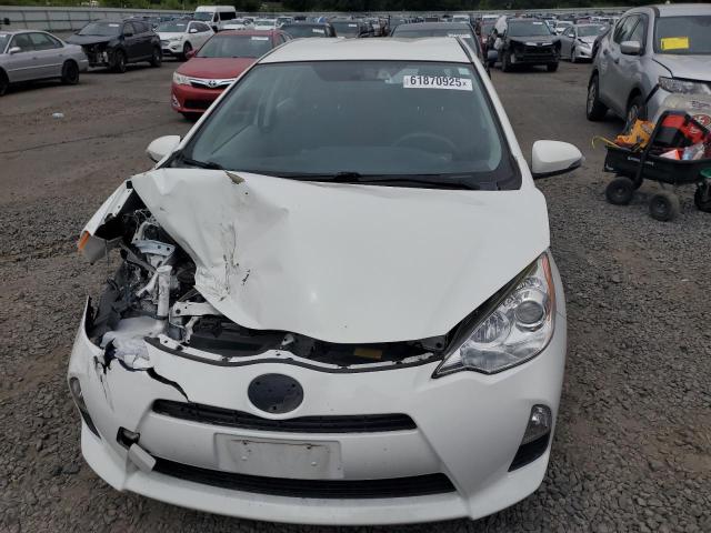 Photo 5 from auction – 2014 TOYOTA PRIUS C with VIN JTDKDTB30E1075336