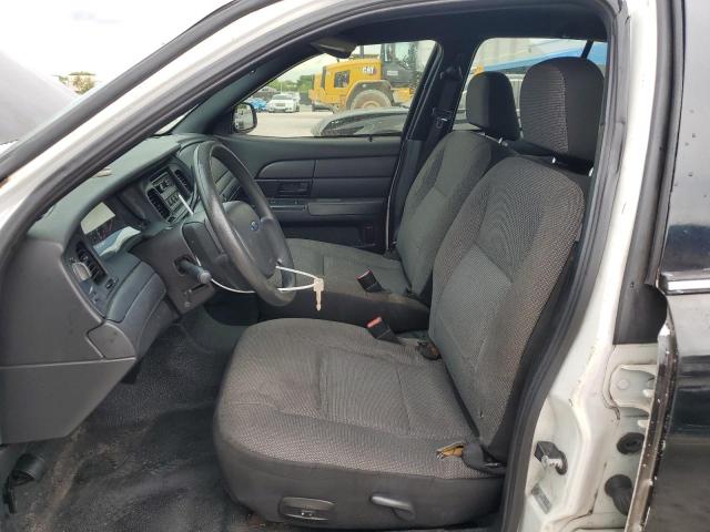 Photo 7 from auction – 2006 FORD CROWN VICT with VIN 2FAHP71W56X138787