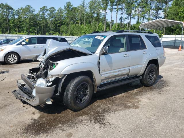 TOYOTA 4RUNNER SR 2004 with VIN JTEBU14R040035635 - Photo from auction