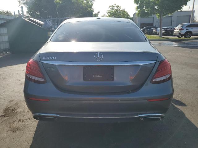 Photo 6 from auction – 2017 MERCEDES-BENZ E 300 with VIN WDDZF4JB2HA103154