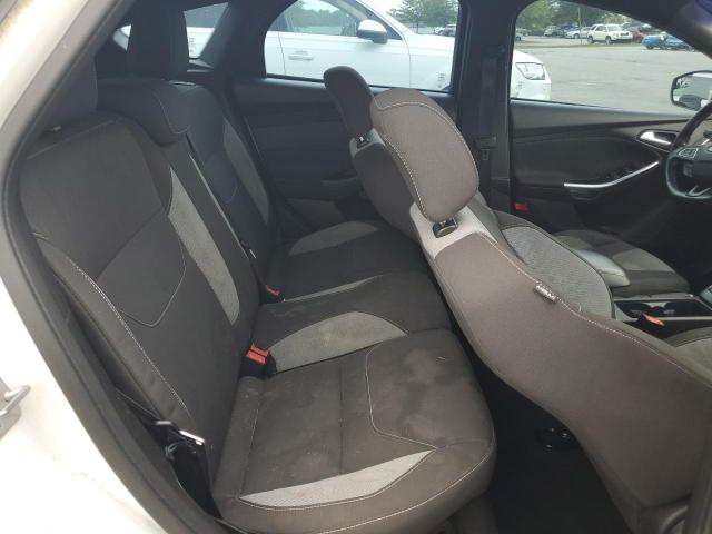 Photo 10 from auction – 2016 FORD FOCUS ST with VIN 1FADP3L98GL304149