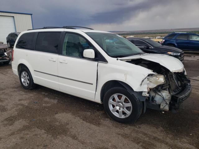 Photo 4 from auction – 2010 CHRYSLER TOWN & COU with VIN 2A4RR5D15AR413739