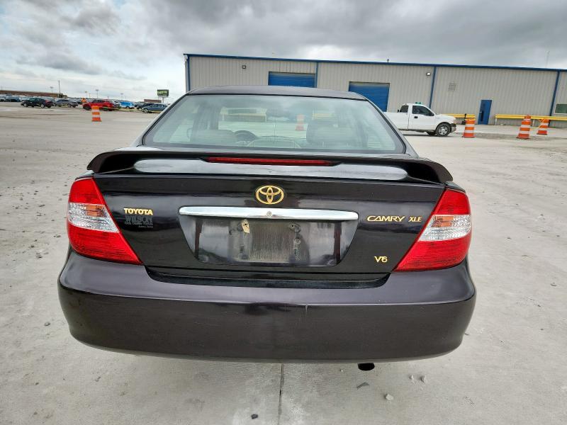 Photo 6 from auction – 2004 TOYOTA CAMRY LE with VIN 4T1BF32K64U581957
