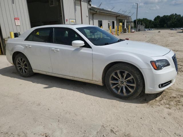 Photo 4 from auction – 2014 CHRYSLER 300 S with VIN 2C3CCAGG3EH374204