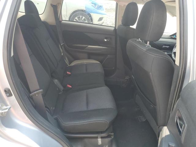 Photo 11 from auction – 2016 MITSUBISHI OUTLANDER with VIN JA4AZ3A38GZ004611
