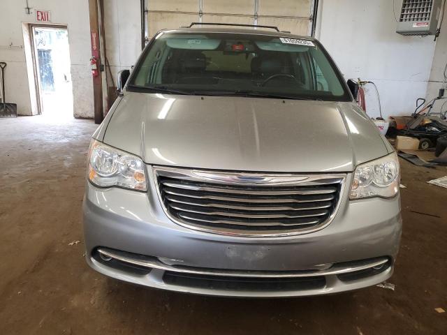 Photo 5 from auction – 2014 CHRYSLER TOWN & COU with VIN 2C4RC1BG0ER468340