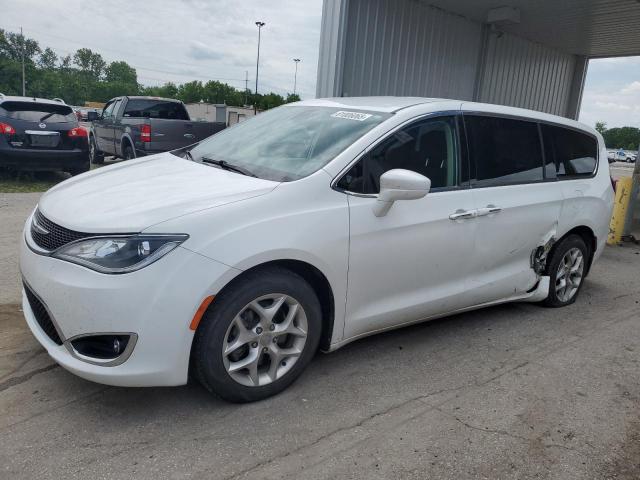 CHRYSLER PACIFICA T 2018 with VIN 2C4RC1FG7JR125948 - Photo from auction