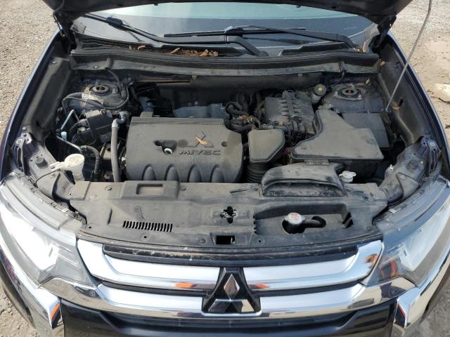 Photo 12 from auction – 2017 MITSUBISHI OUTLANDER with VIN JA4AD2A31HZ002533