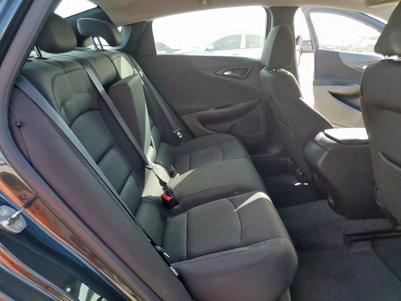 Photo 10 from auction – 2018 CHEVROLET MALIBU LS with VIN 1G1ZB5ST5JF196661