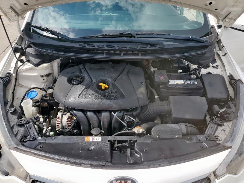 Photo 11 from auction – 2015 KIA FORTE EX with VIN KNAFZ4A85F5374429