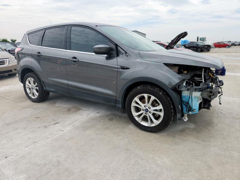 Photo 4 from auction – 2017 FORD ESCAPE SE with VIN 1FMCU0GDXHUB52149