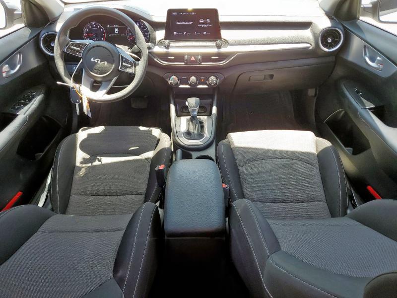 Photo 8 from auction – 2022 KIA FORTE FE with VIN 3KPF24AD4NE475498