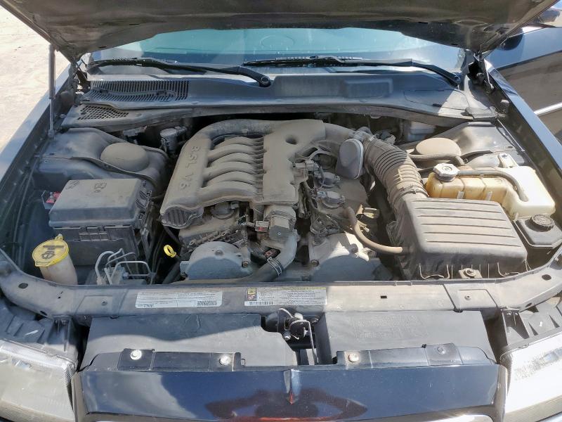 Photo 11 from auction – 2010 CHRYSLER 300 TOURIN with VIN 2C3CA5CV5AH324982
