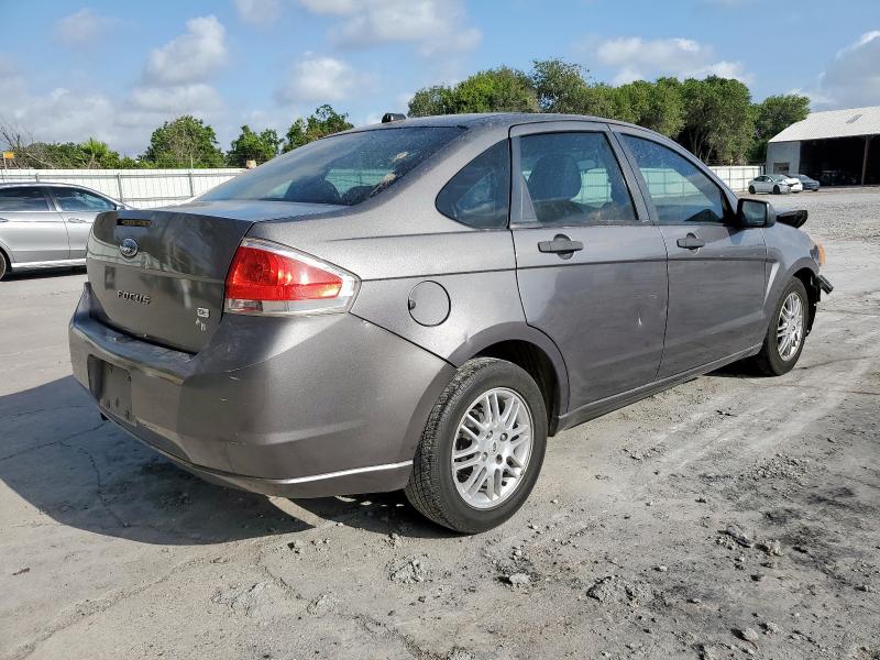 Photo 3 from auction – 2011 FORD FOCUS SE with VIN 1FAHP3FN7BW152365