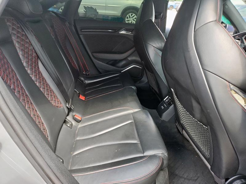 Photo 10 from auction – 2018 AUDI RS3 with VIN WUABWGFFXJ1908112