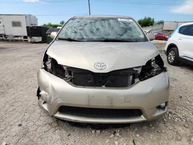 Photo 5 from auction – 2017 TOYOTA SIENNA XLE with VIN 5TDYZ3DC7HS833463