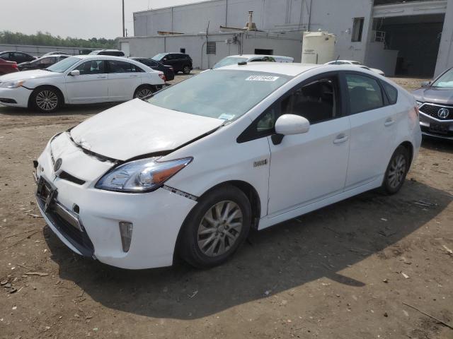 TOYOTA PRIUS PLUG 2014 with VIN JTDKN3DP5E3050109 - Photo from auction
